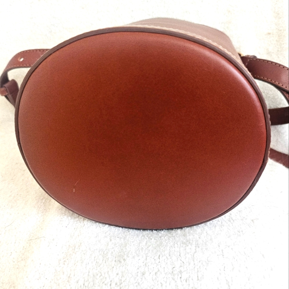 A.P.C. Sac Ambre Seau Small Bucket Bag ~ Hazelnut - Picture 6 of 10